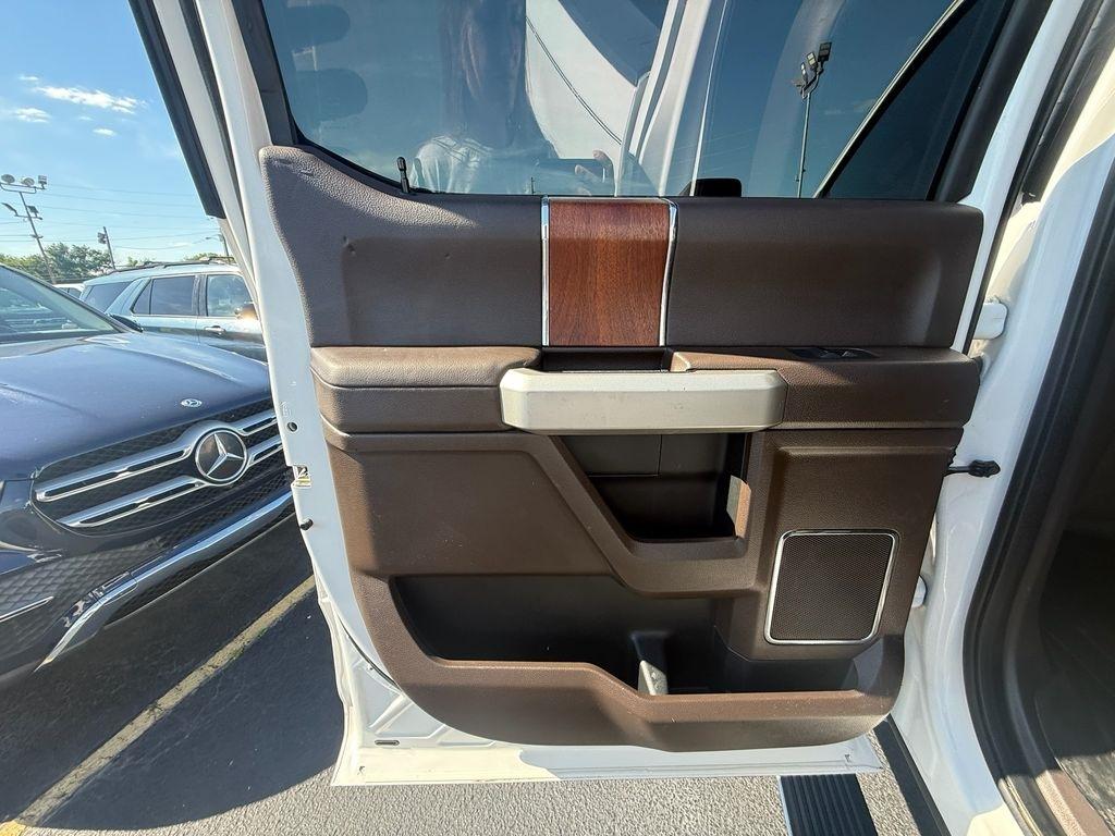 Ford F-250 SD King Ranch Crew Cab 4WD 2017