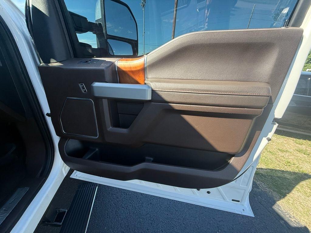 Ford F-250 SD King Ranch Crew Cab 4WD 2017