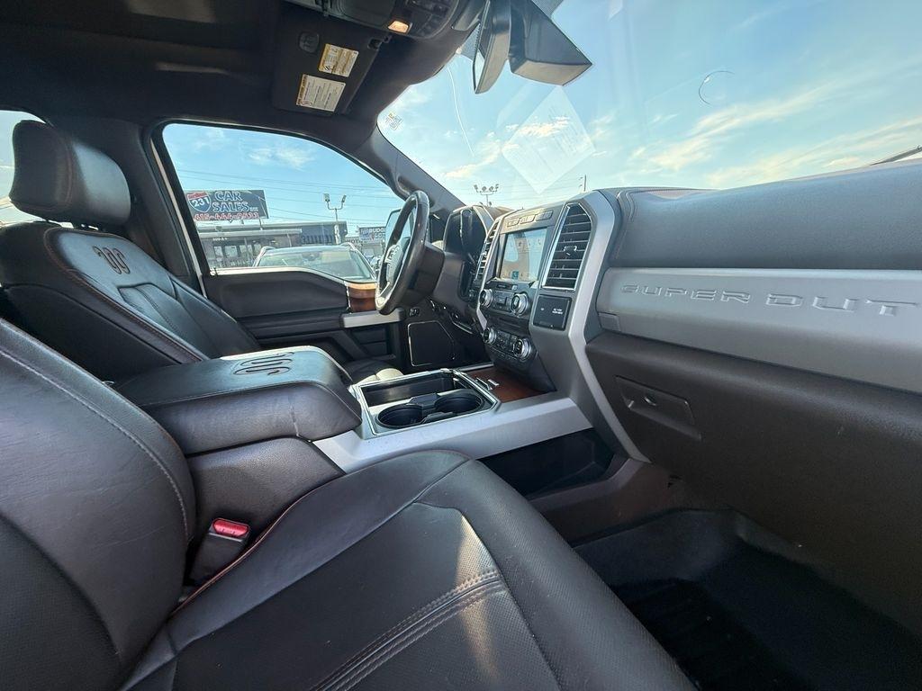 Ford F-250 SD King Ranch Crew Cab 4WD 2017