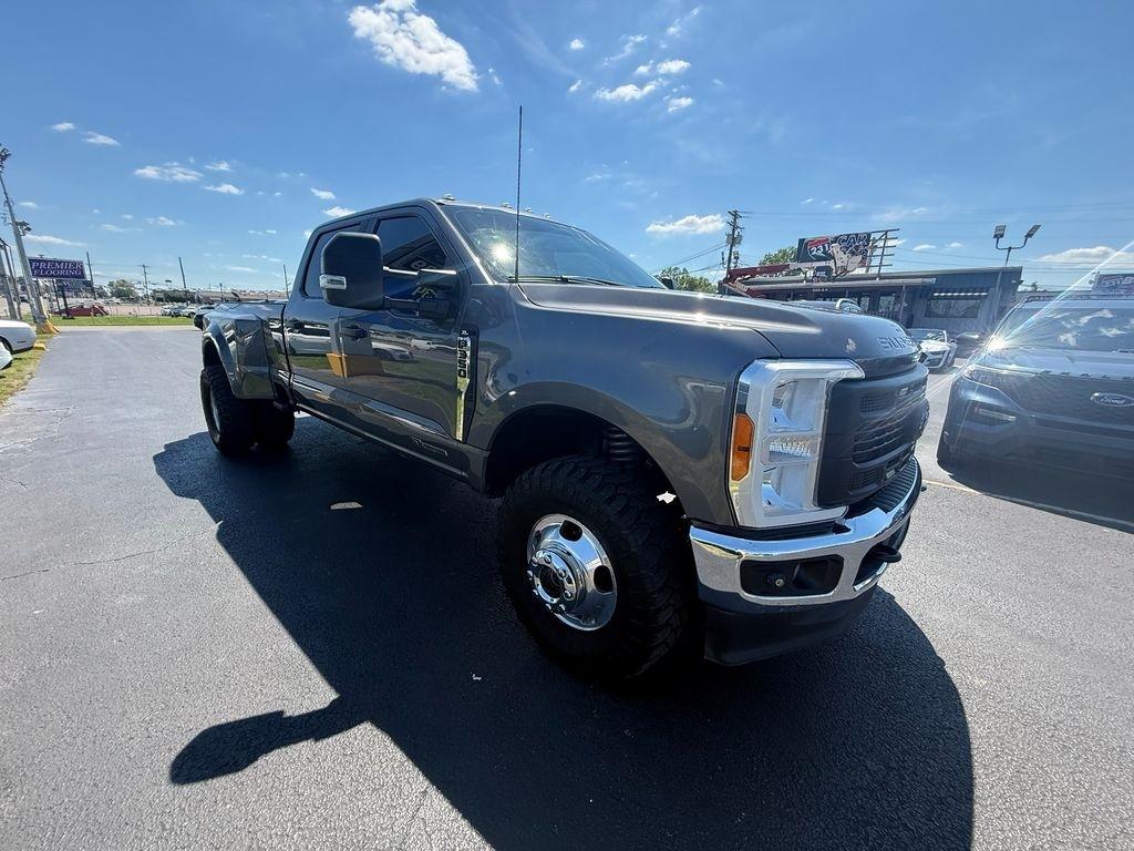 2023 Ford F-350 SD XL Crew Cab DRW 4WD