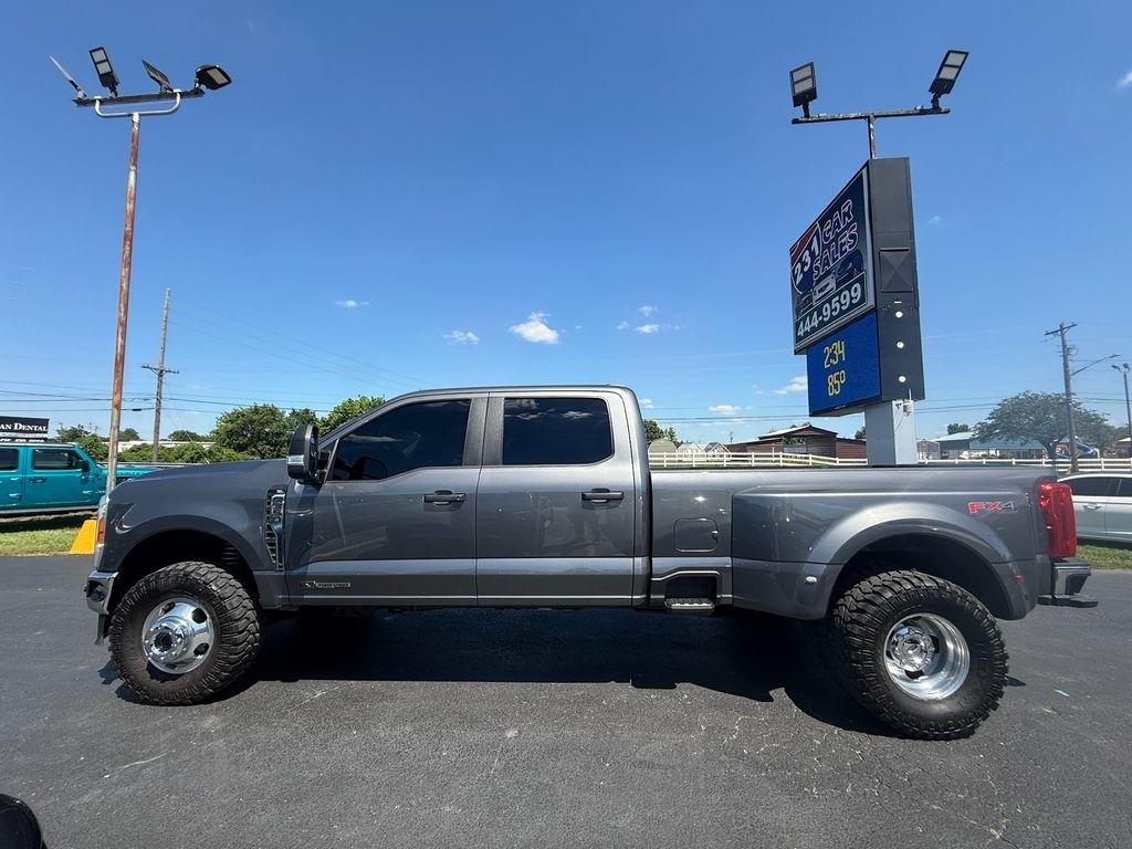 Ford F-350 SD XL Crew Cab DRW 4WD 2023