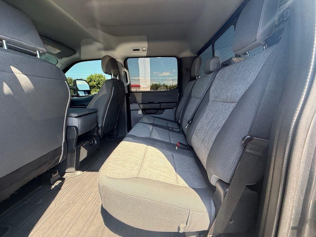 Ford F-350 SD XL Crew Cab DRW 4WD 2023