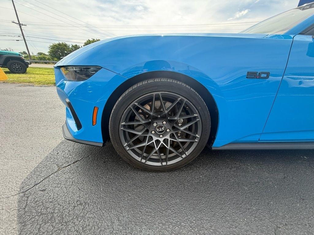 Ford Mustang GT Premium Coupe 2024