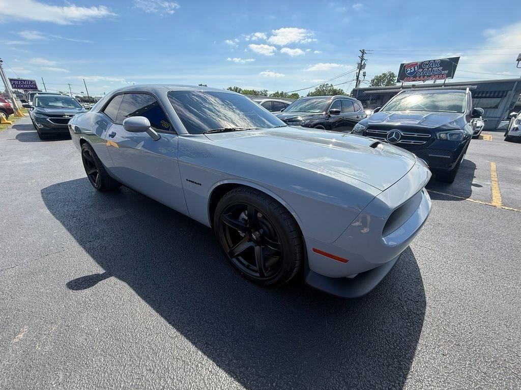2022 Dodge Challenger R/T Plus
