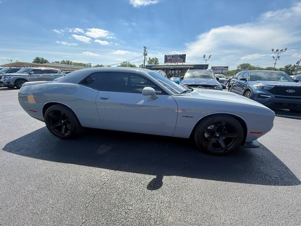 Dodge Challenger R/T Plus 2022