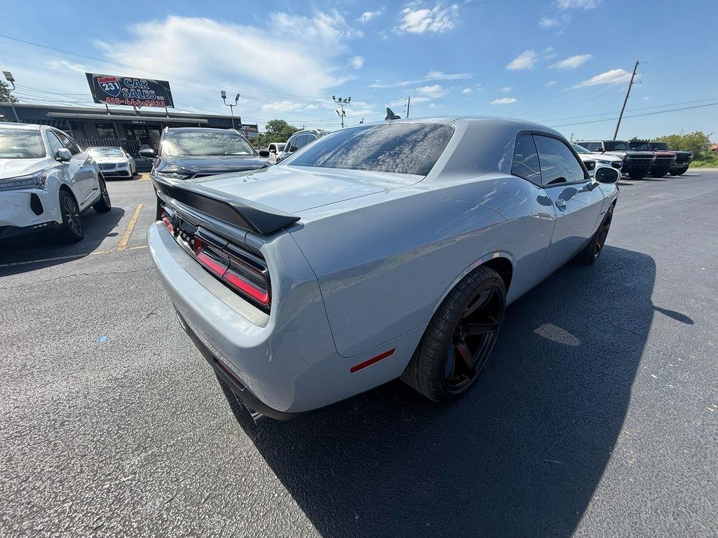 Dodge Challenger R/T Plus 2022