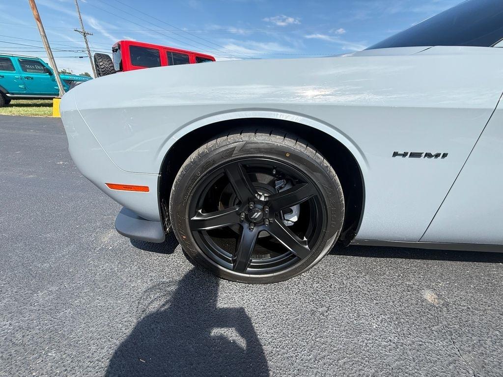Dodge Challenger R/T Plus 2022