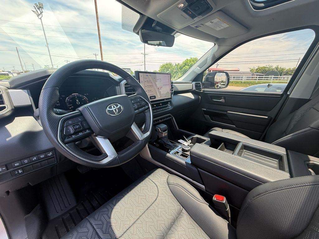 Toyota Tundra Limited CrewMax 4WD 2024