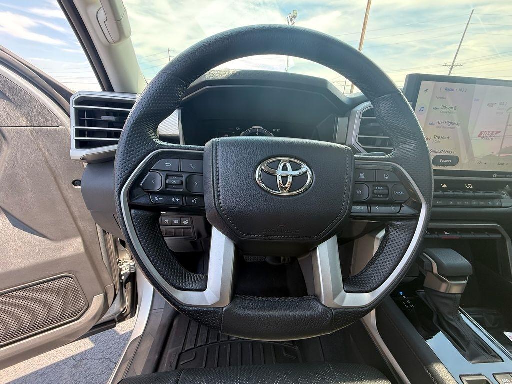 Toyota Tundra Limited CrewMax 4WD 2024