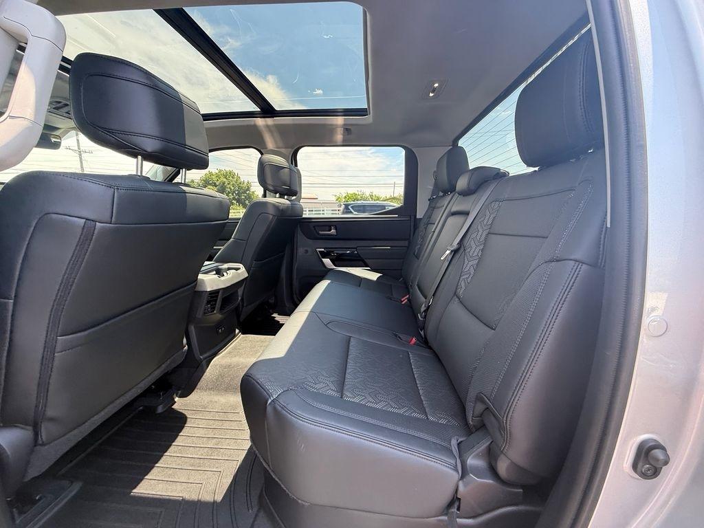 Toyota Tundra Limited CrewMax 4WD 2024