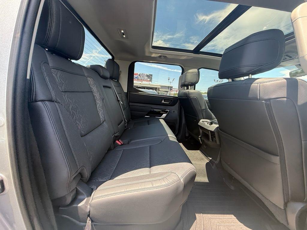 Toyota Tundra Limited CrewMax 4WD 2024