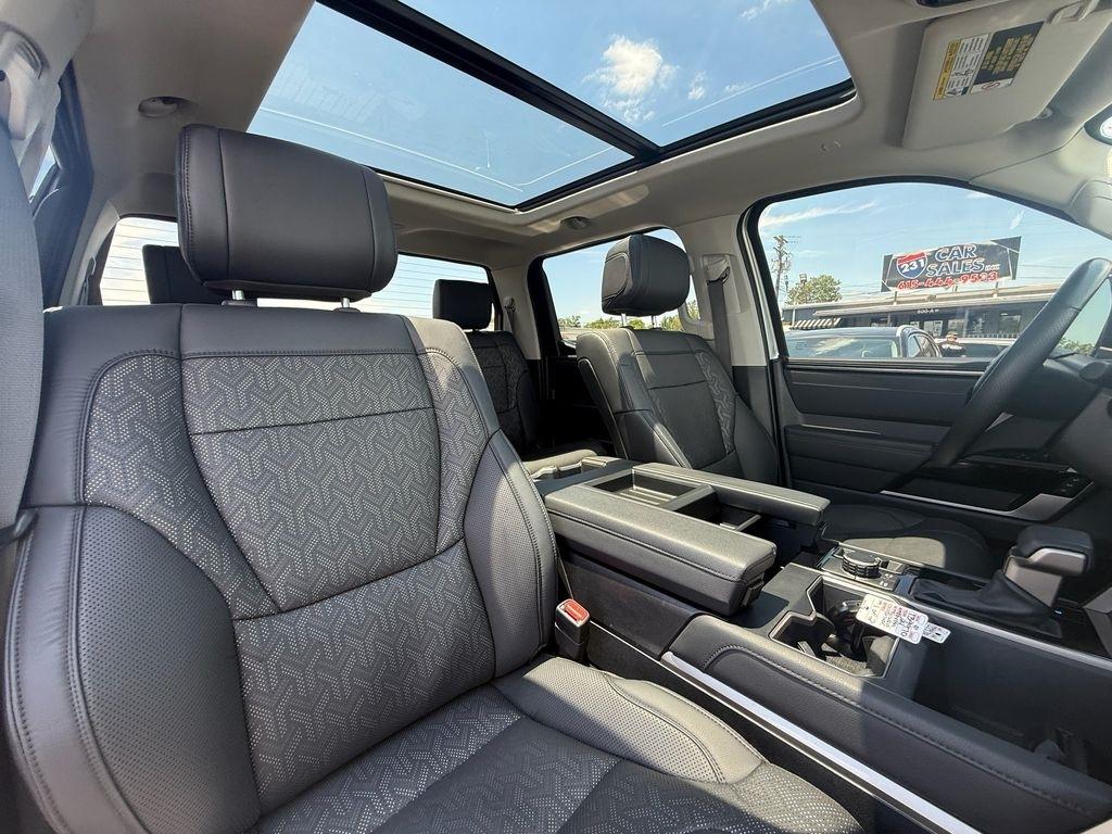 Toyota Tundra Limited CrewMax 4WD 2024