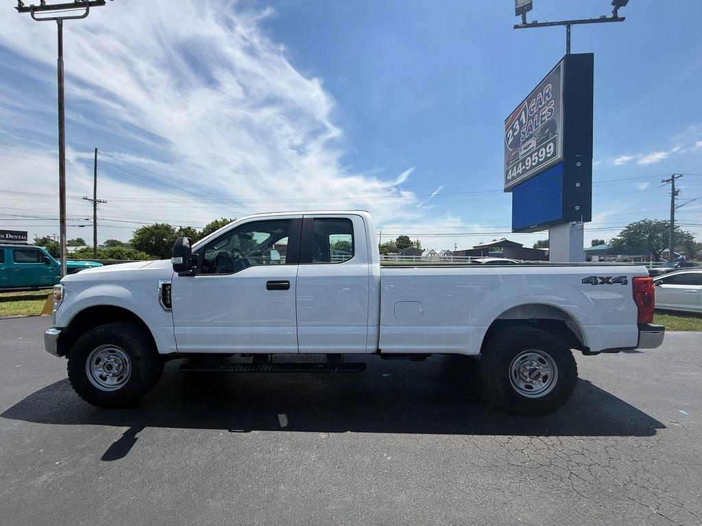 Ford F-350 SD XL SuperCab 4WD 2022
