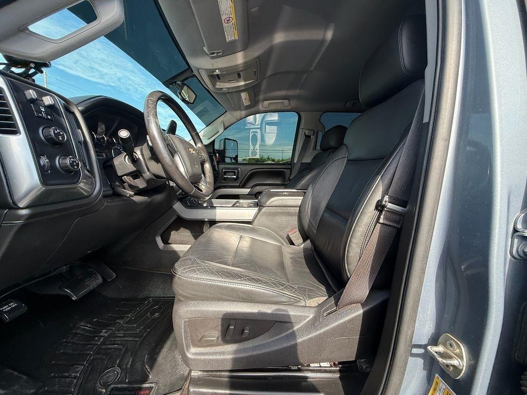 Chevrolet Silverado 2500HD LTZ Crew Cab 4WD 2015