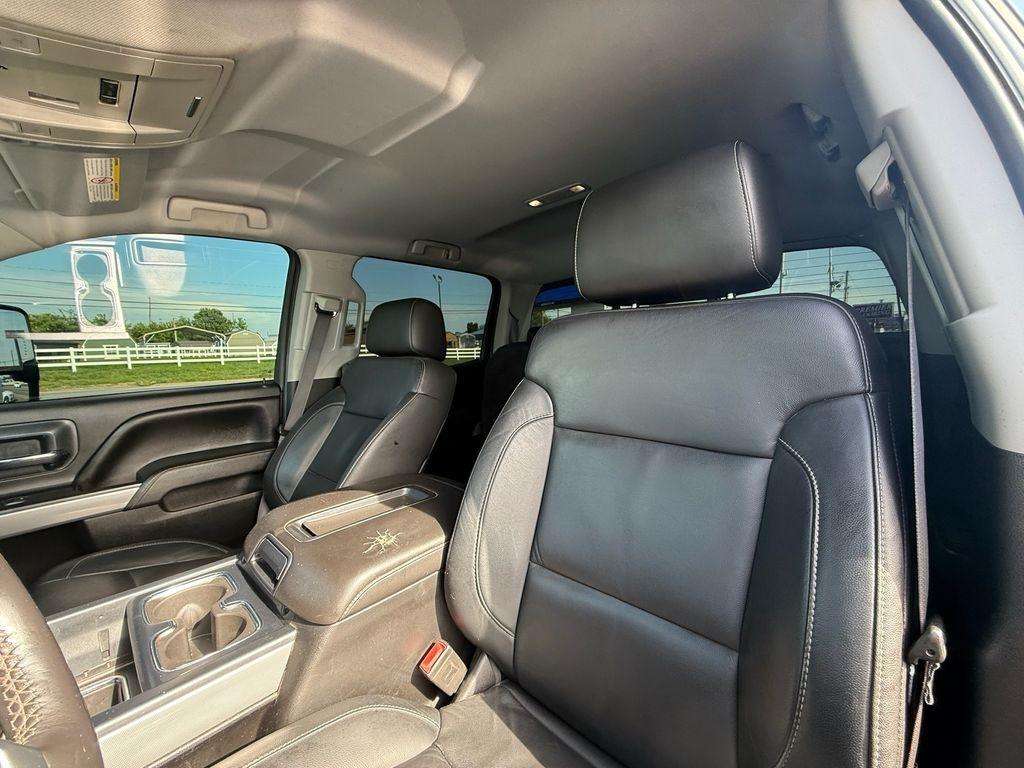 Chevrolet Silverado 2500HD LTZ Crew Cab 4WD 2015