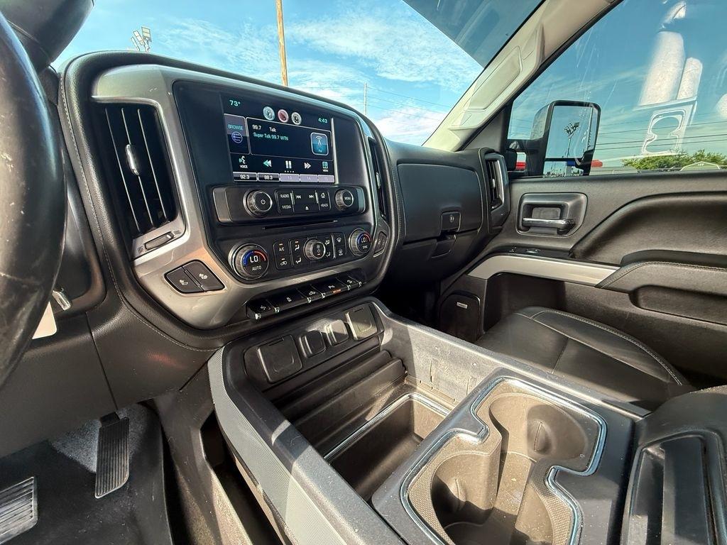 Chevrolet Silverado 2500HD LTZ Crew Cab 4WD 2015