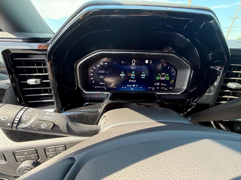 Chevrolet Silverado 3500HD LT Crew Cab 4WD 2025