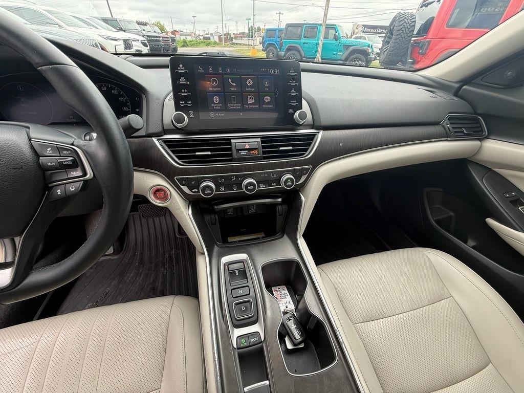 Honda Accord Touring 2.0T 10A 2018