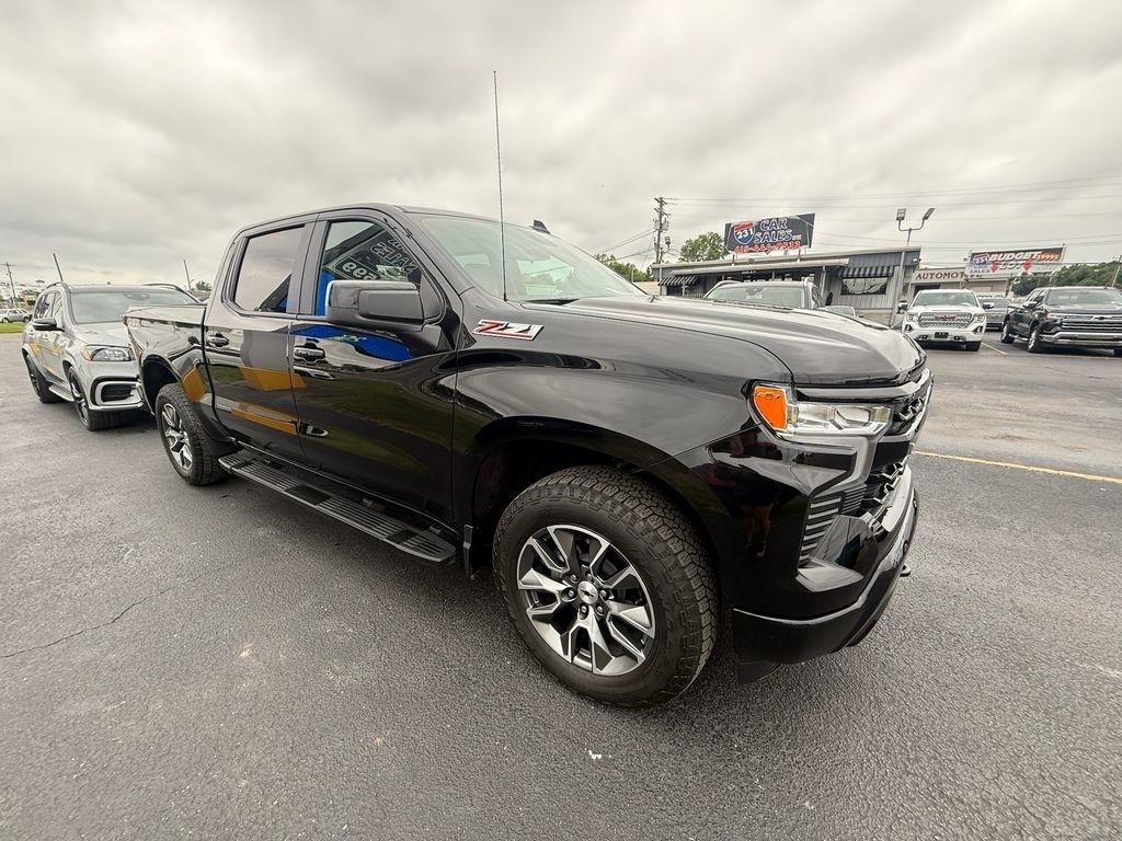 2025 Chevrolet Silverado 1500 RST Crew Cab 4WD