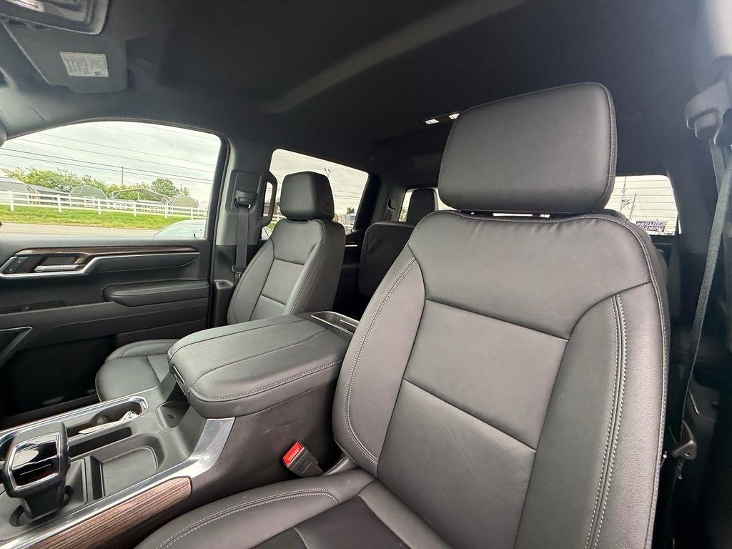 Chevrolet Silverado 1500 RST Crew Cab 4WD 2025