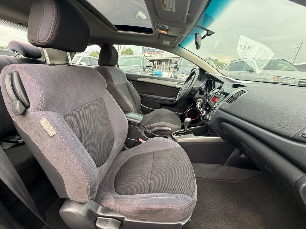 Kia Forte Koup SX 2010