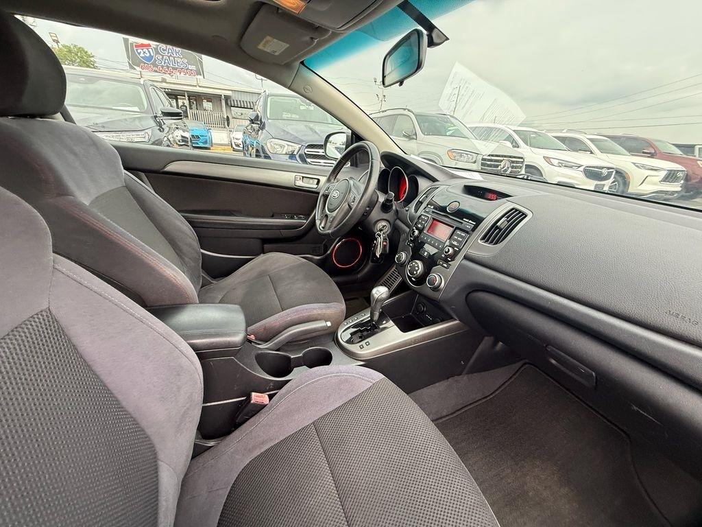Kia Forte Koup SX 2010
