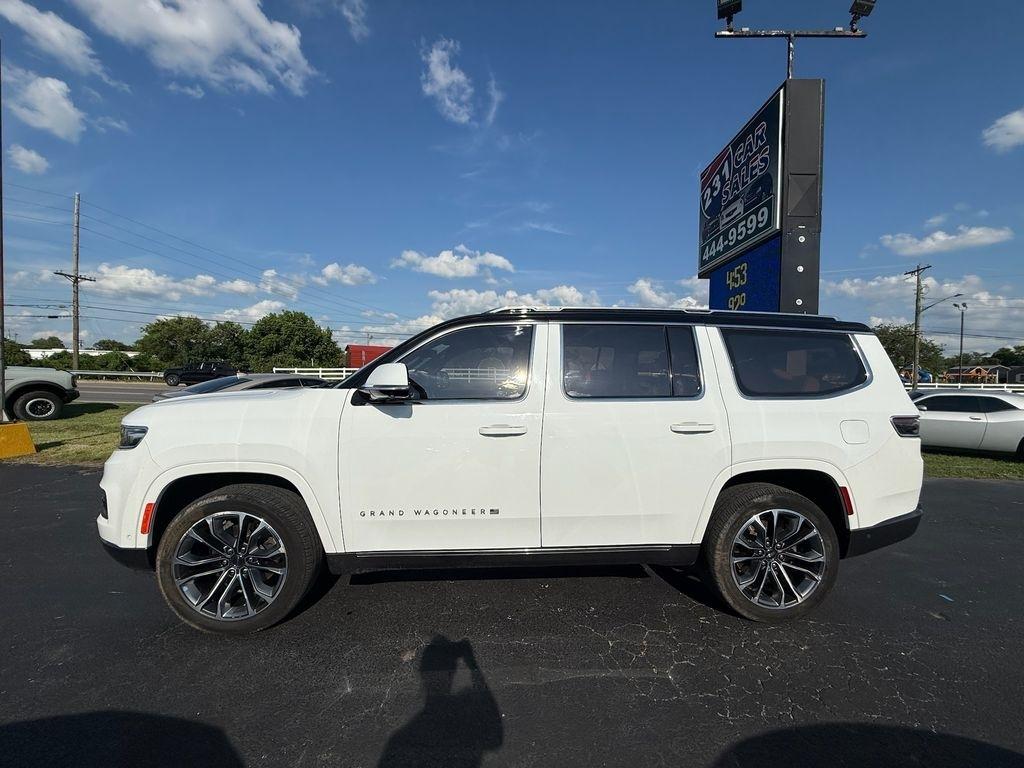 Jeep Grand Wagoneer Series III 4WD 2022