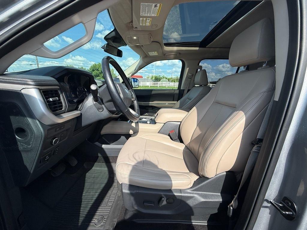 Ford Expedition MAX XLT 4WD 2022