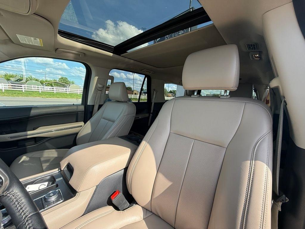 Ford Expedition MAX XLT 4WD 2022