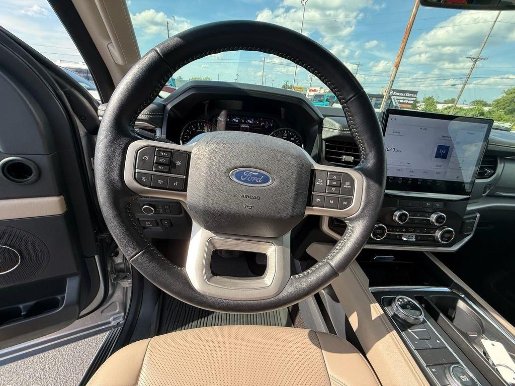 Ford Expedition MAX XLT 4WD 2022