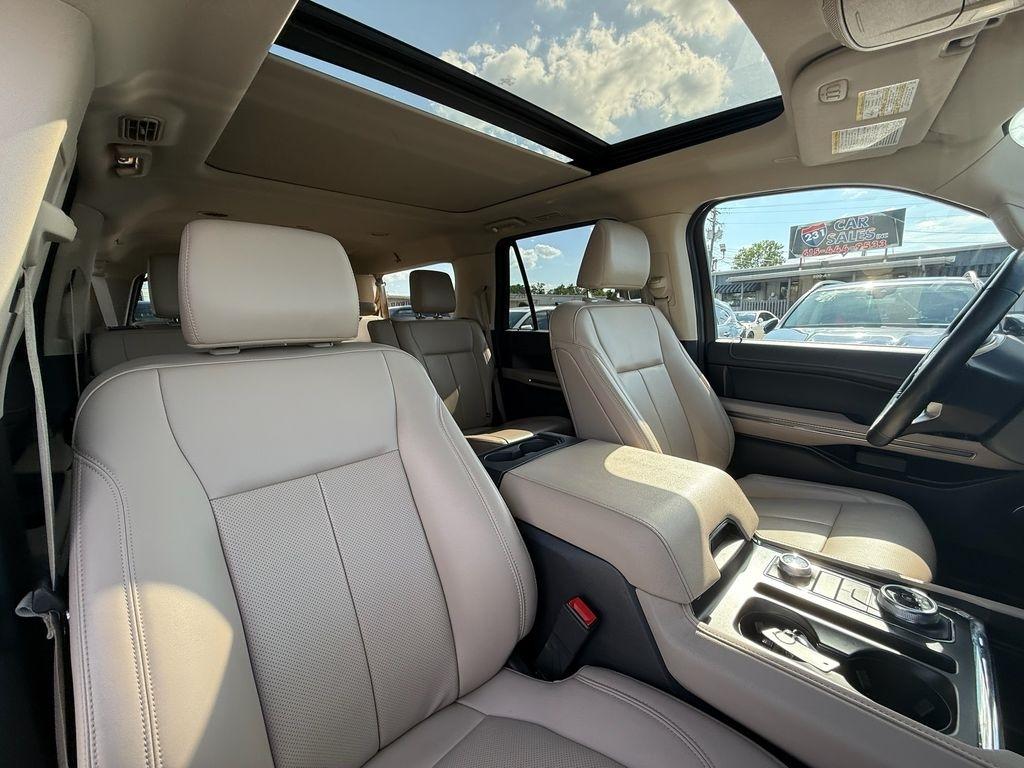 Ford Expedition MAX XLT 4WD 2022