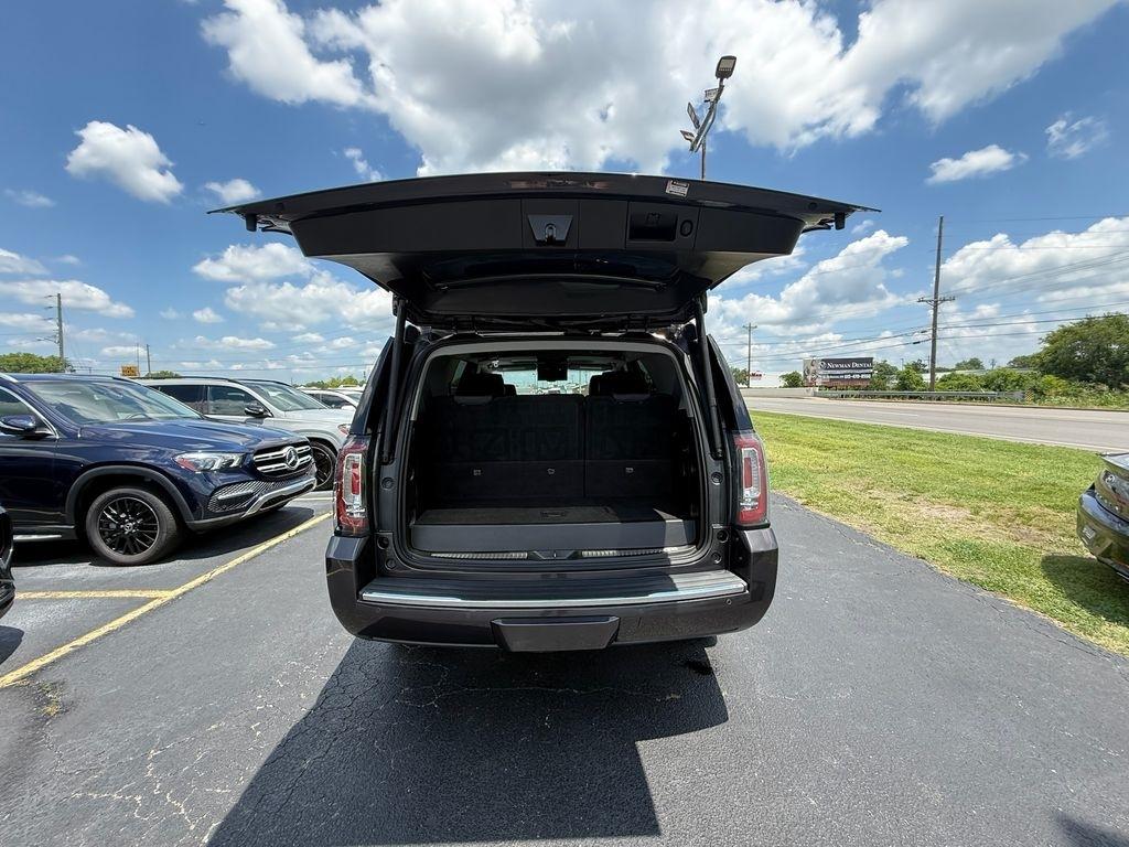 GMC Yukon Denali 4WD 2016