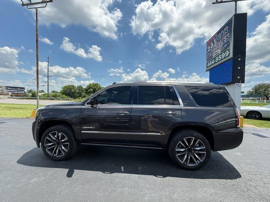GMC Yukon Denali 4WD 2016