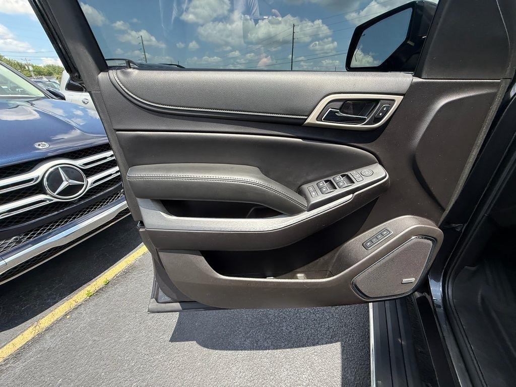 GMC Yukon Denali 4WD 2016
