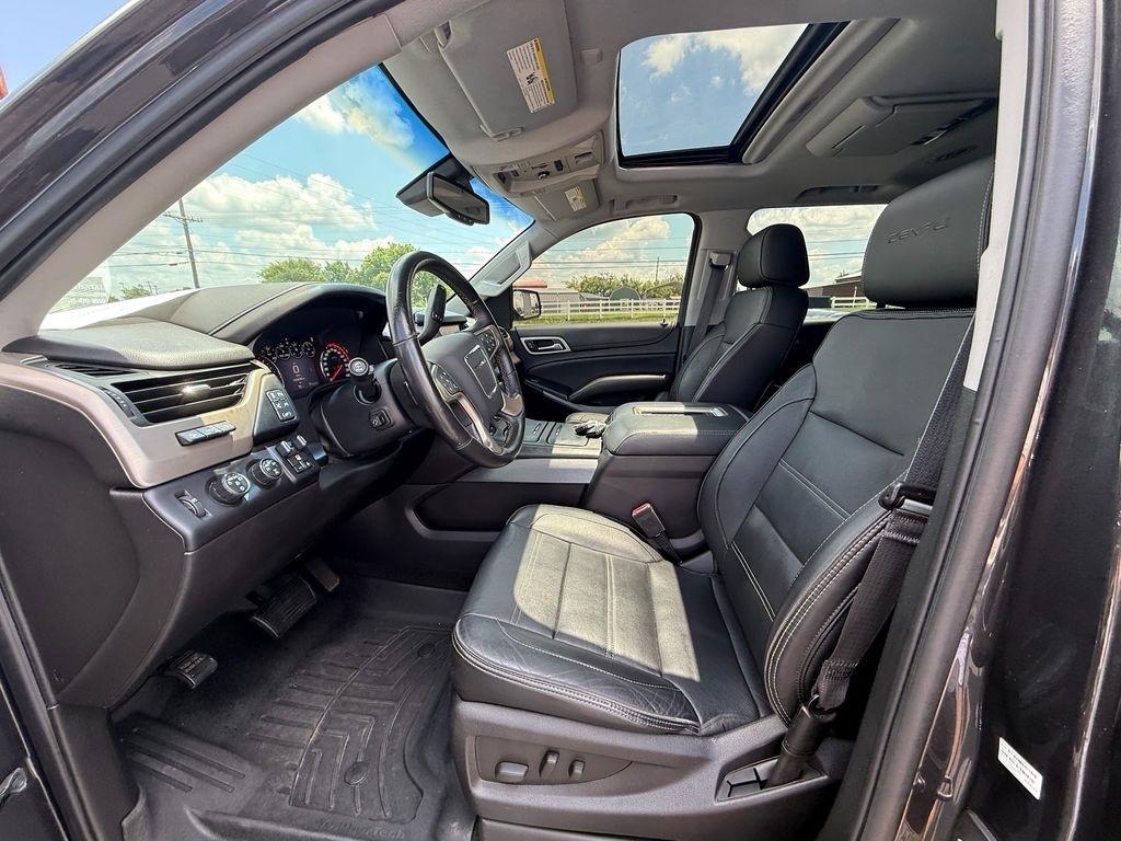 GMC Yukon Denali 4WD 2016