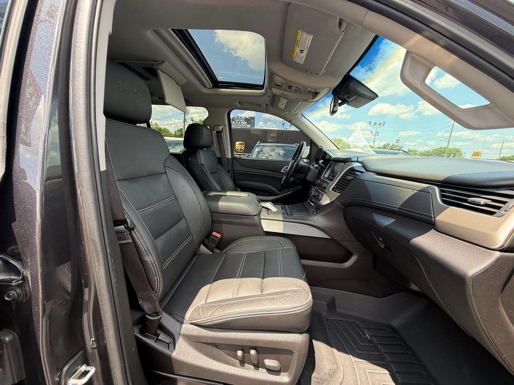 GMC Yukon Denali 4WD 2016