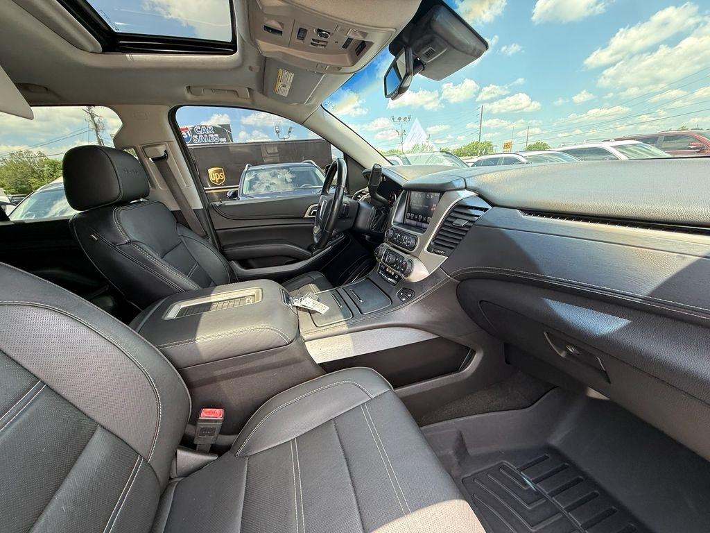 GMC Yukon Denali 4WD 2016