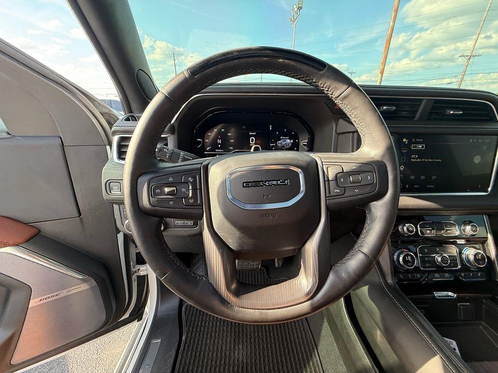 GMC Yukon Denali Ultimate 4WD 2024