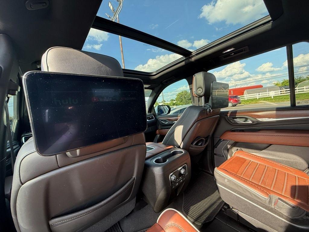 GMC Yukon Denali Ultimate 4WD 2024