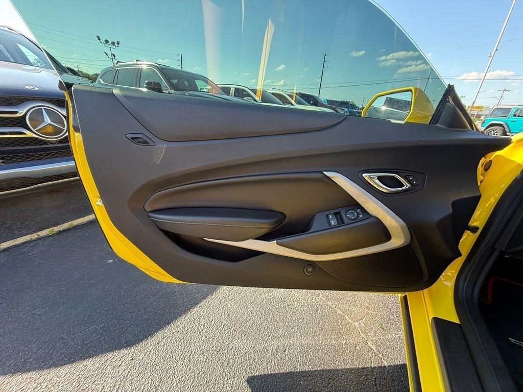 Chevrolet Camaro 1LT Coupe 8A 2018