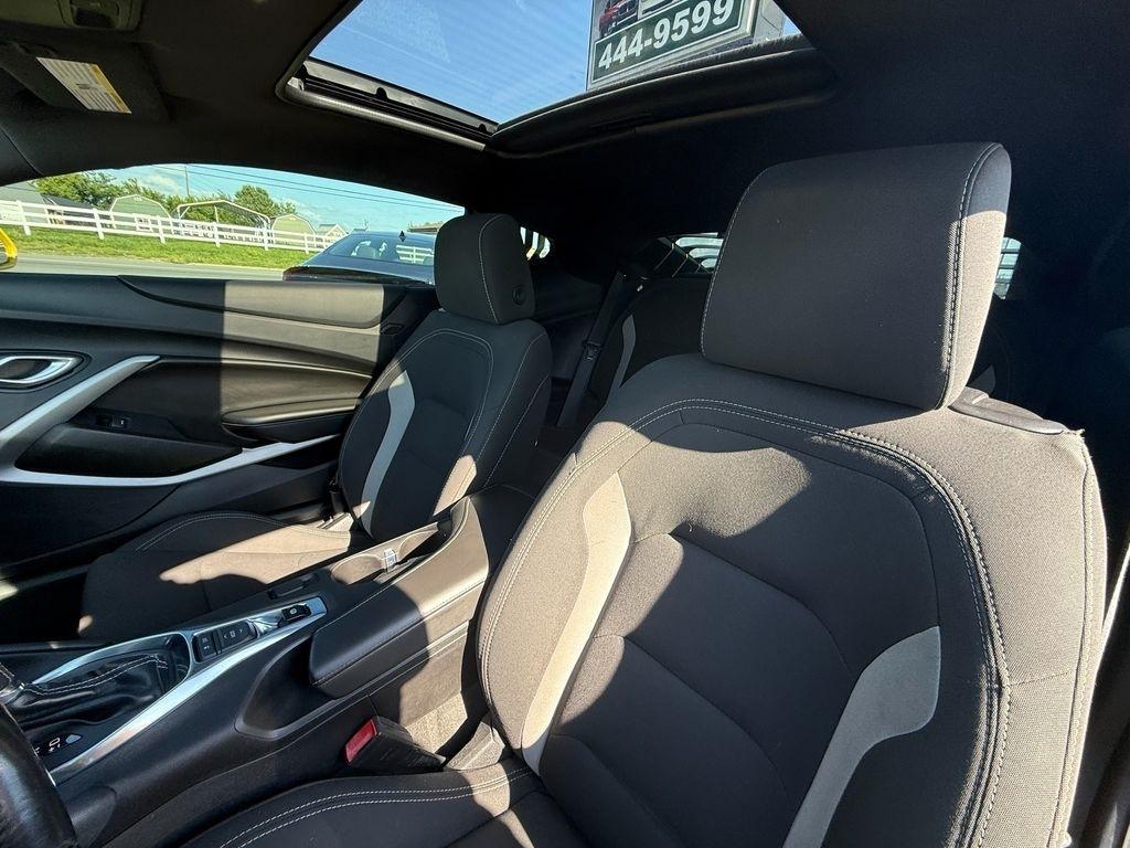 Chevrolet Camaro 1LT Coupe 8A 2018