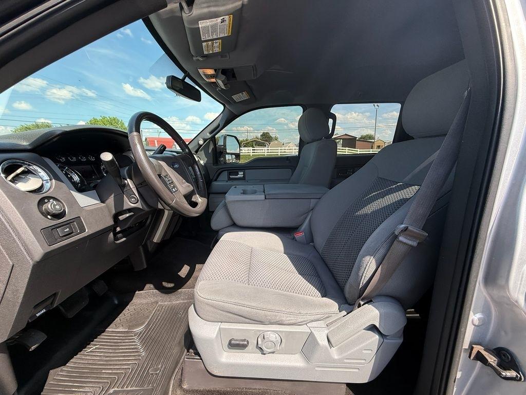 Ford F-150 XLT SuperCrew 4WD 2014