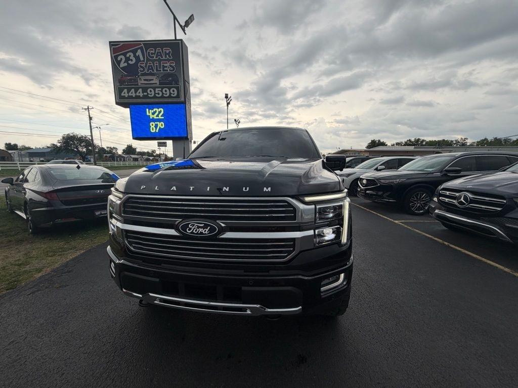 Ford F-150 Platinum SuperCrew 4WD 2025