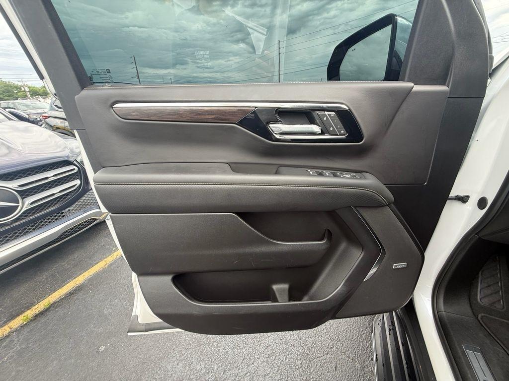 Chevrolet Tahoe Premier 4WD 2025