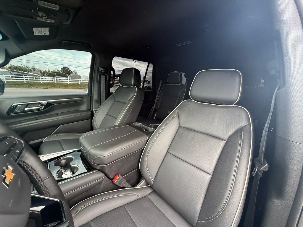 Chevrolet Tahoe Premier 4WD 2025