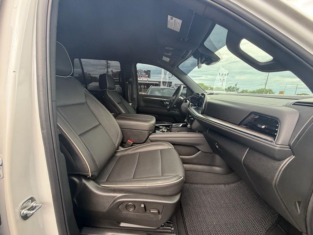Chevrolet Tahoe Premier 4WD 2025