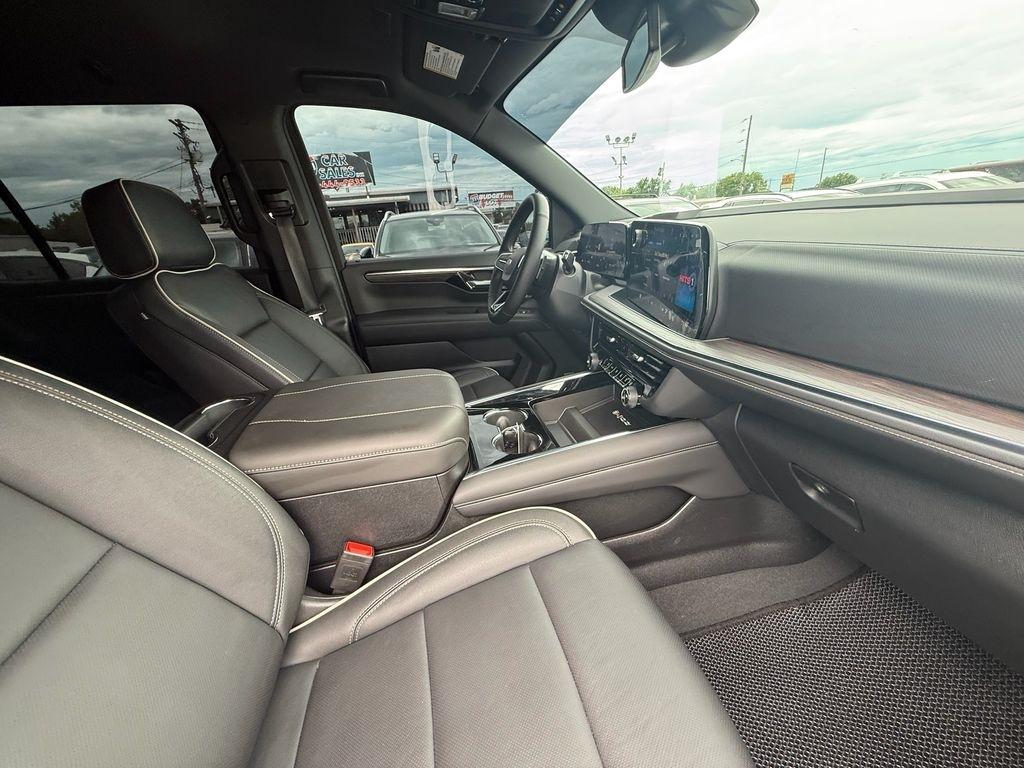 Chevrolet Tahoe Premier 4WD 2025