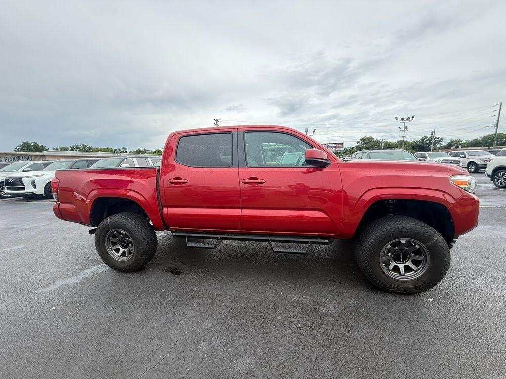 Toyota Tacoma SR5 Double Cab I4 2WD 2021