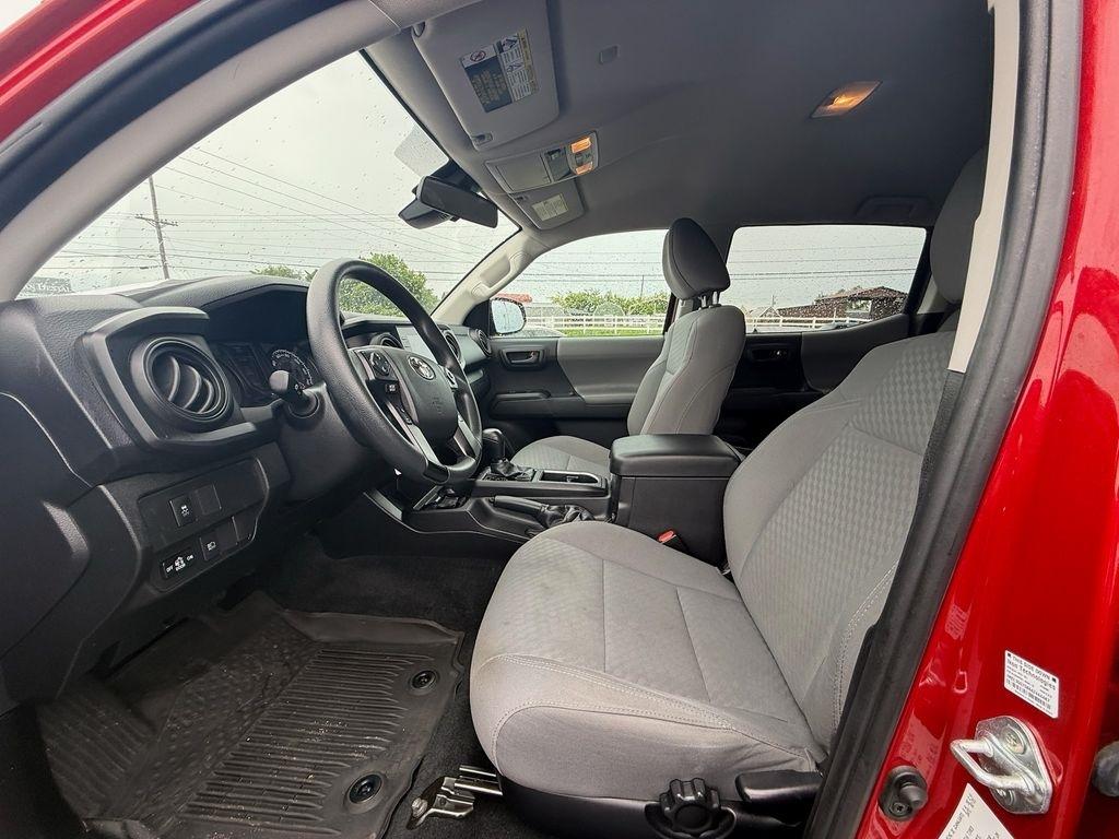 Toyota Tacoma SR5 Double Cab I4 2WD 2021