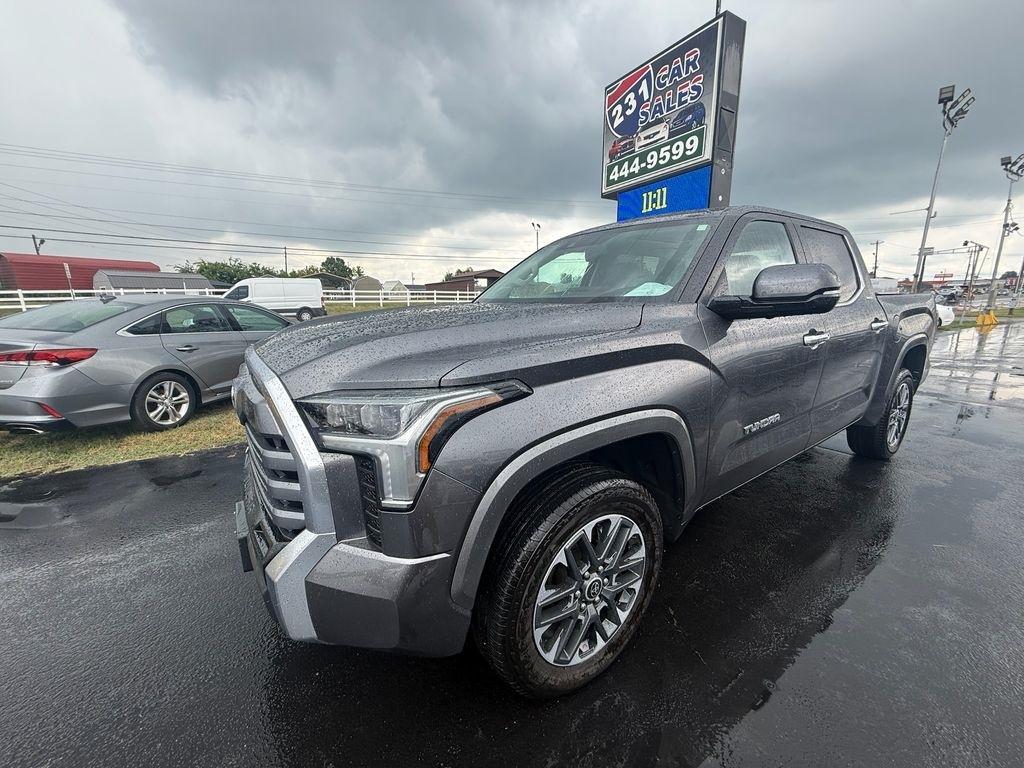 Toyota Tundra Limited CrewMax 4WD 2024